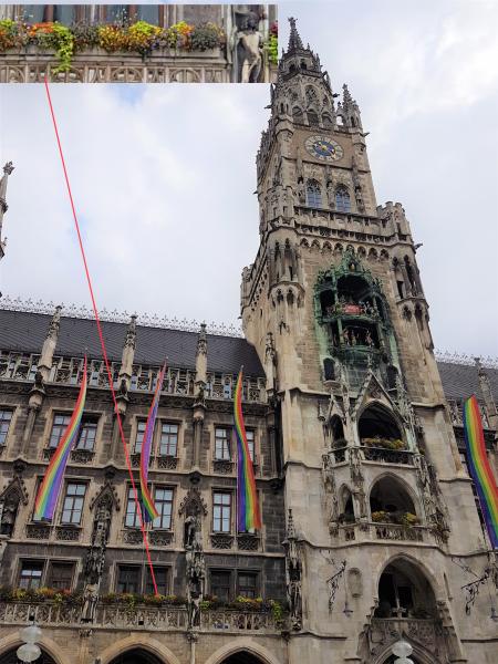 Bunt beflaggt und bunt bepflanzt: Rathaus München